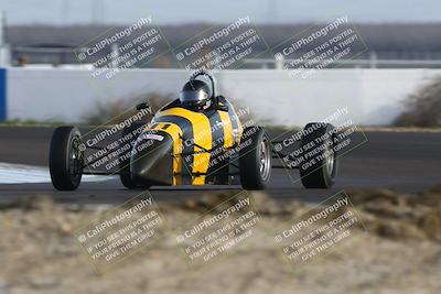 media/Mar-16-2025-CalClub SCCA (Sun) [[e72803ec8c]]/Group 3/Qualifying (Turn 1)/